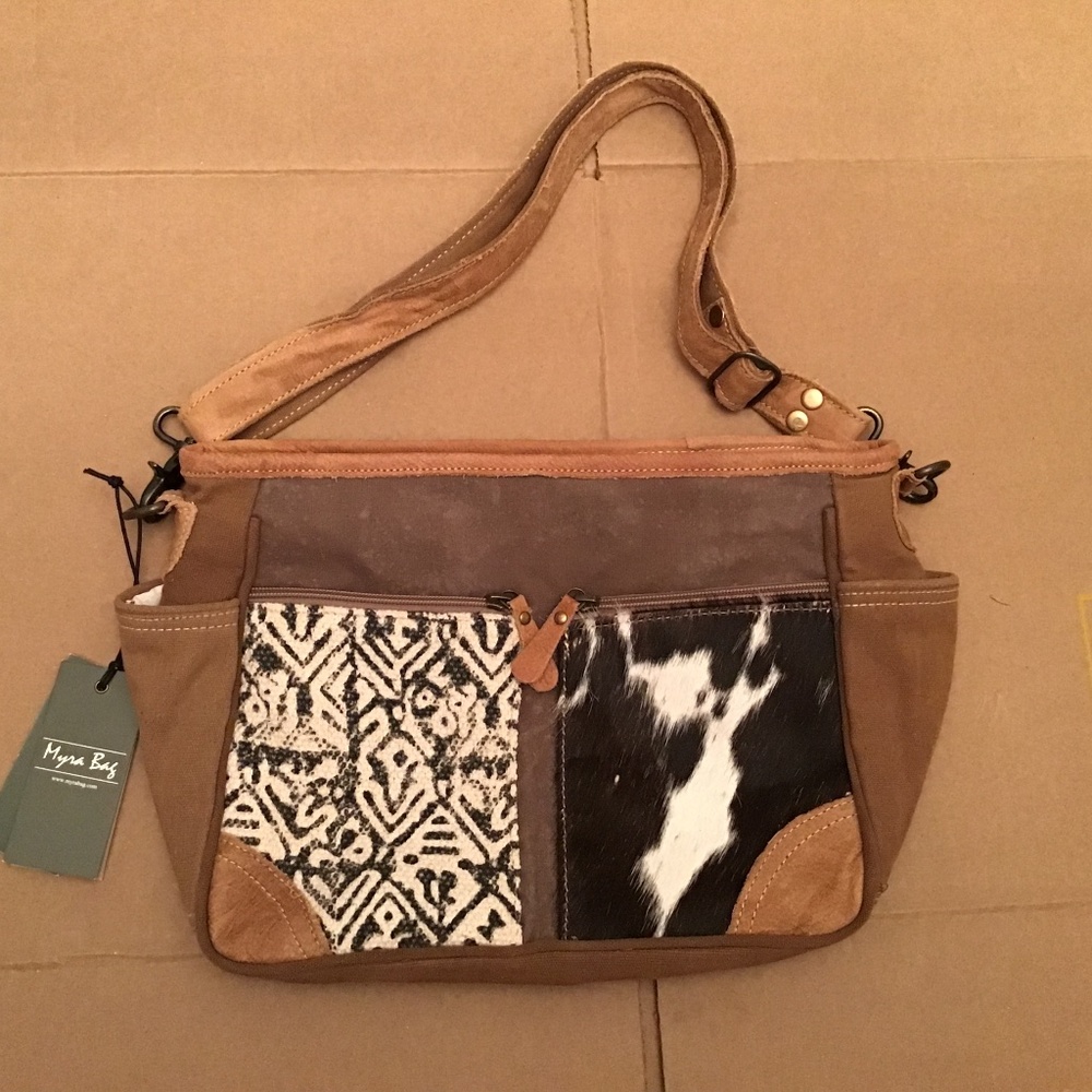 Myra Bag NWT Two Tone-Two Design Messenger Bag